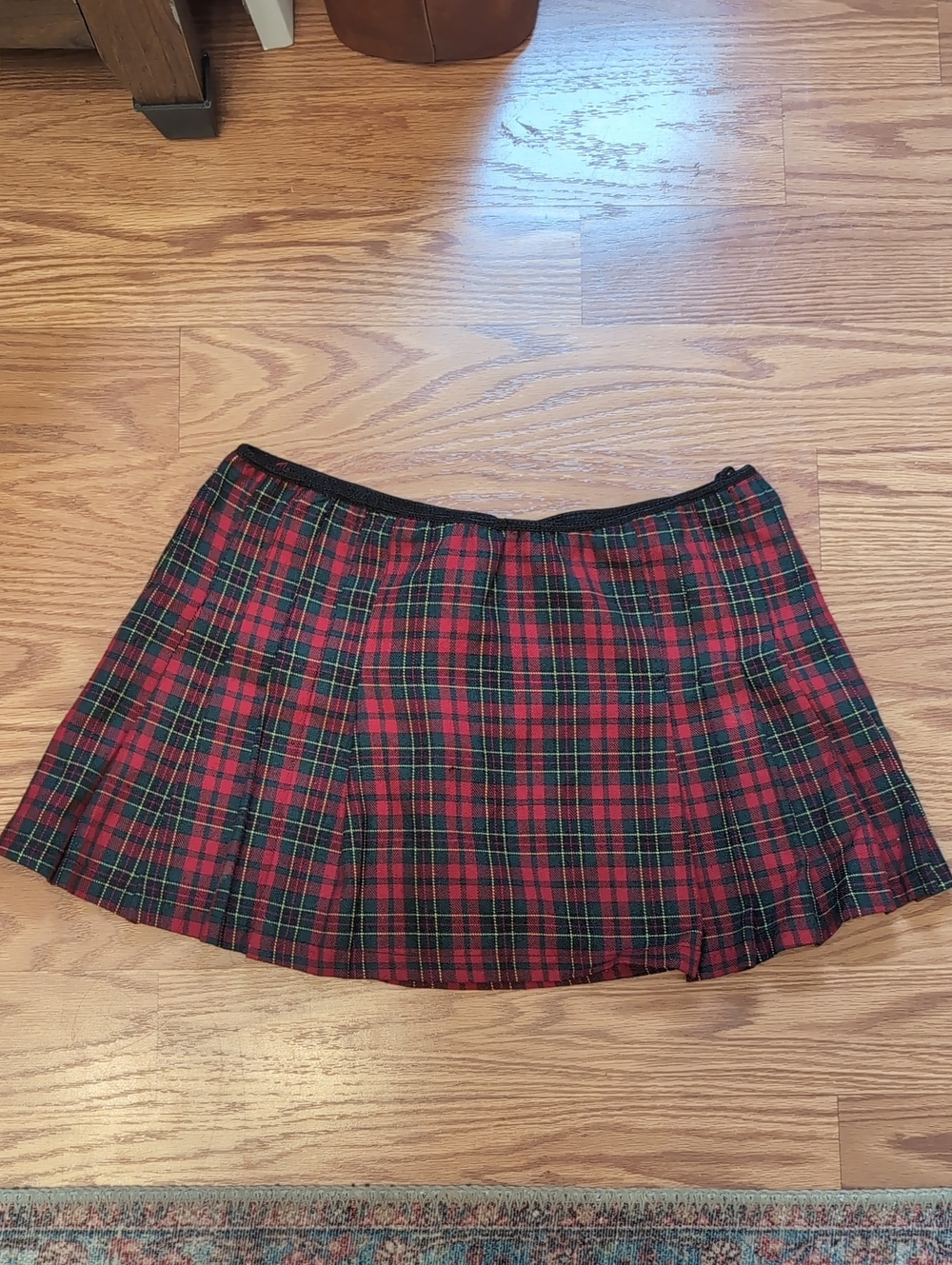 Women's Red Plaid School Girl Pleated Mini Skirt
